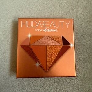 Huda Beauty Topaz Obsessions
